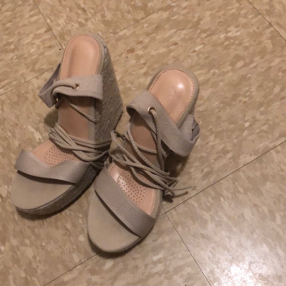 6 -8 inch wedges
